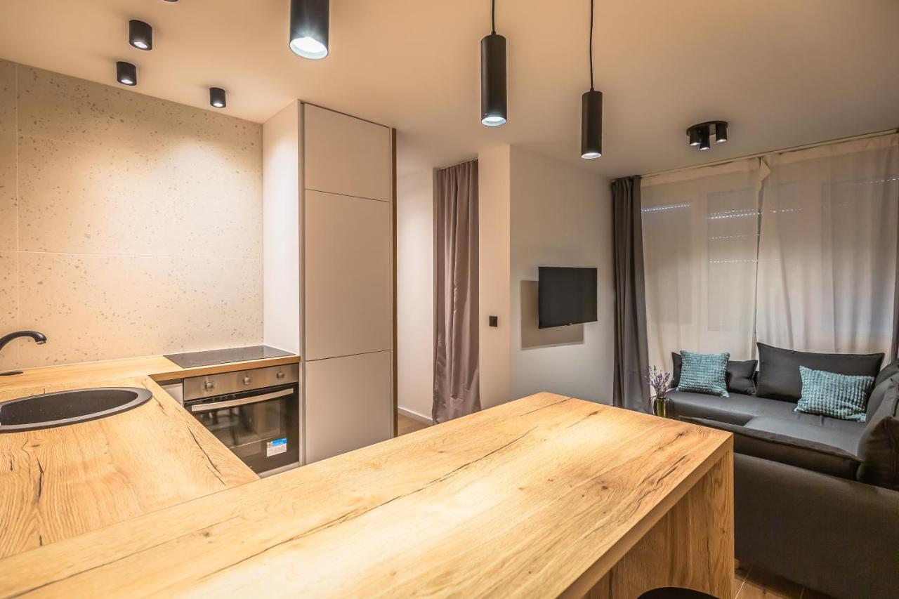 Vogue Apartments Omiš Eksteriør bilde