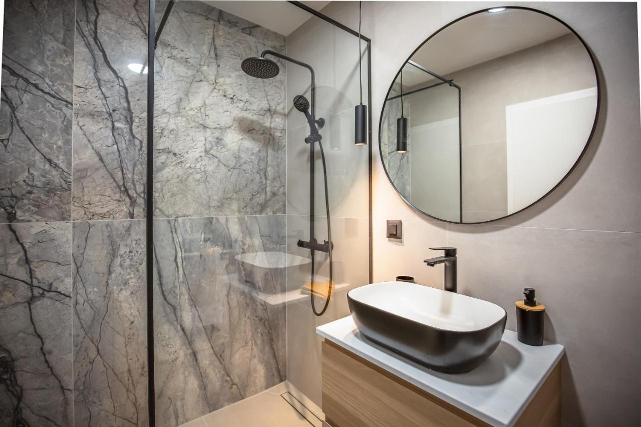 Vogue Apartments Omiš Eksteriør bilde