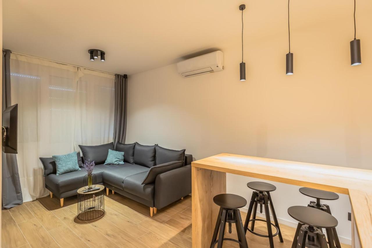 Vogue Apartments Omiš Eksteriør bilde